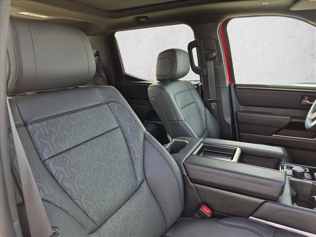 Used 2025 Toyota Tundra Limited AWD/4WD image 17