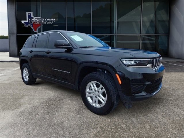 Used 2025 Jeep Grand Cherokee Laredo