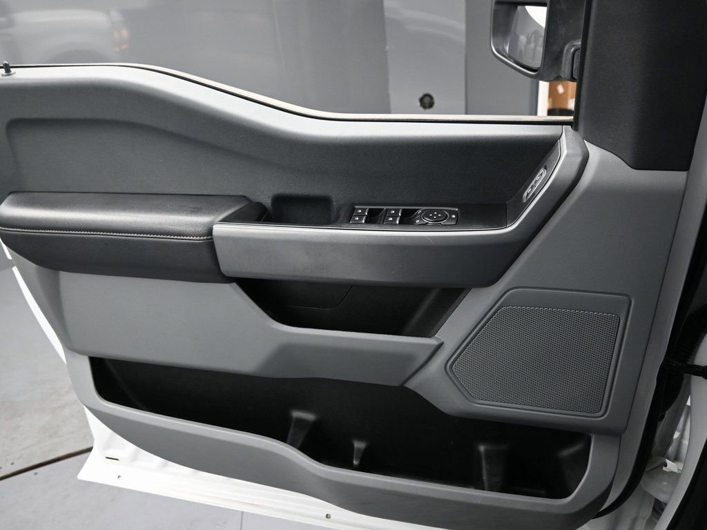 Used 2024 Ford F350 XLT image 23