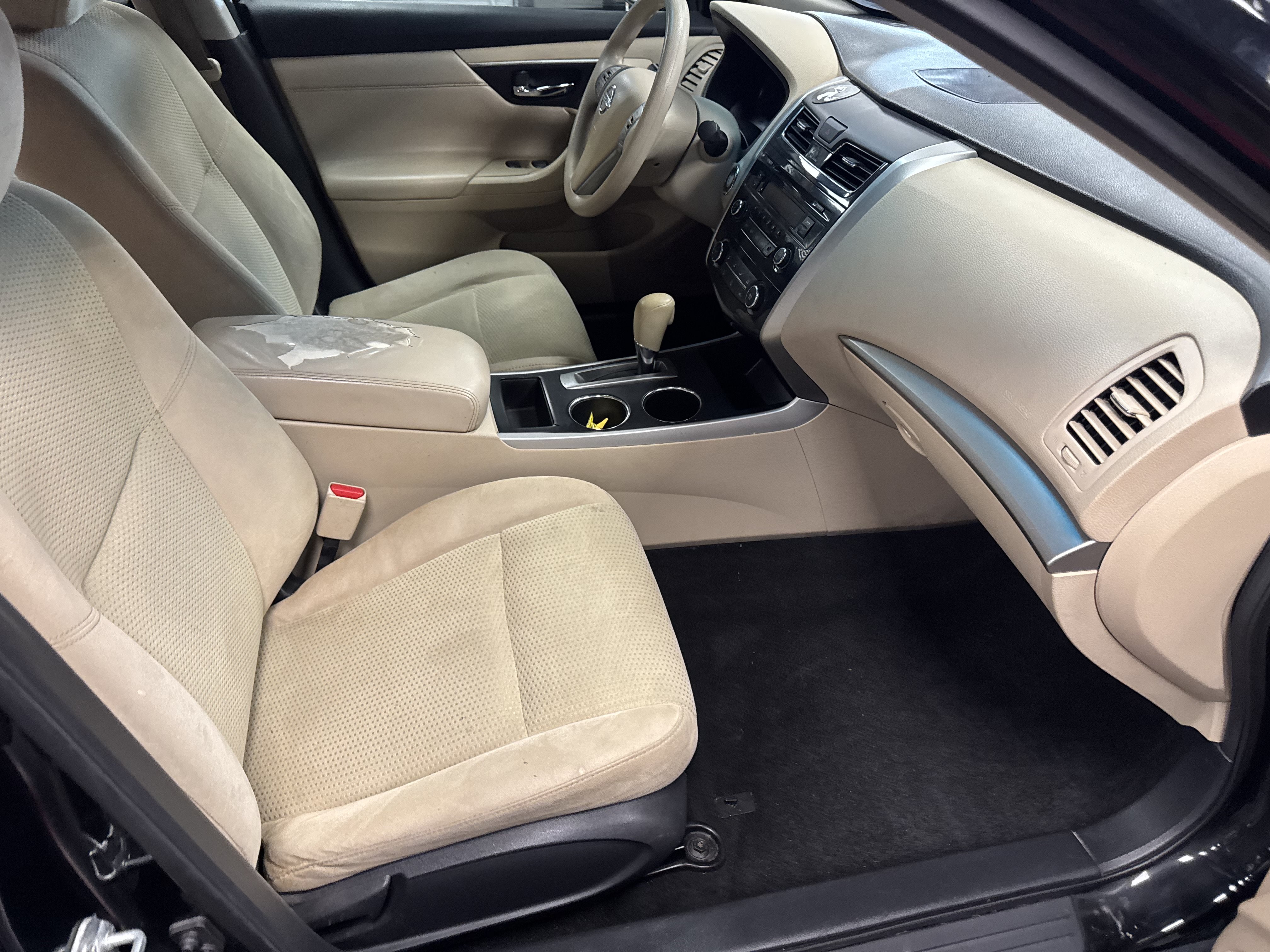 Used 2015 Nissan Altima 2.5 S w/ Power Driver Seat Package FWD image 12