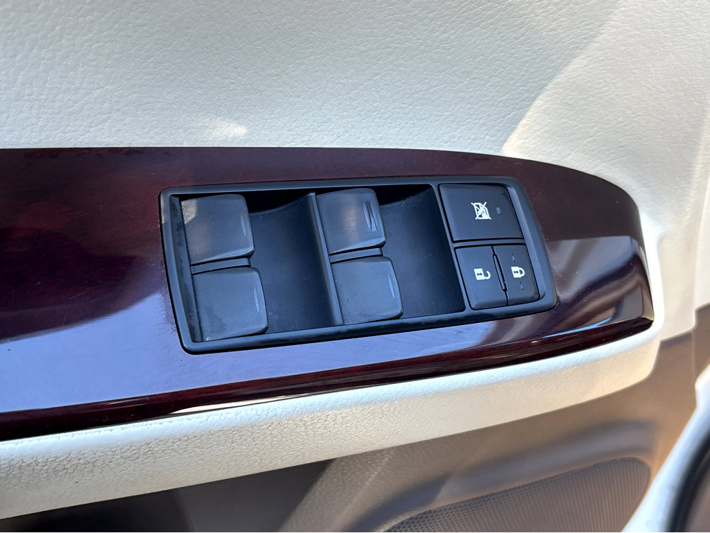 Used 2017 Lexus GX 460 image 27