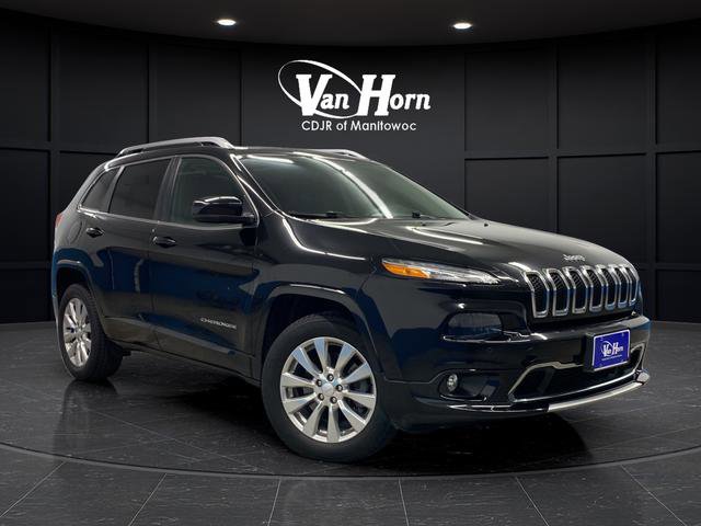 Used 2017 Jeep Cherokee Overland w/ Technology Group AWD/4WD image 1