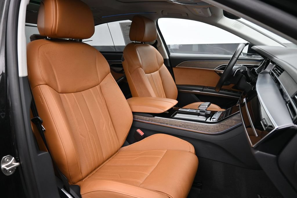 Used 2023 Audi A8 L 3.0T w/ Luxury Package AWD/4WD image 27