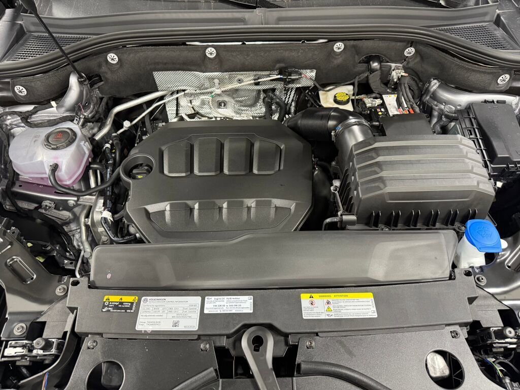 New 2026 Volkswagen Atlas Cross Sport SE image 25