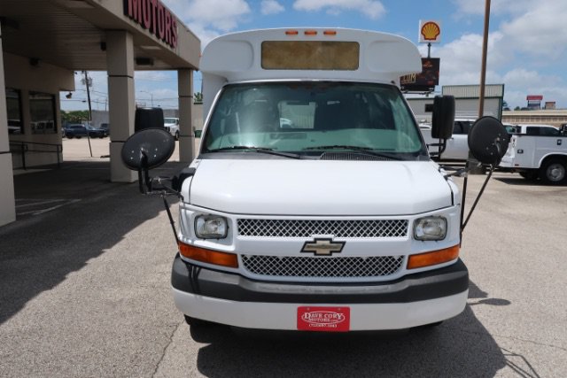 Used 2014 Chevrolet Express 3500 w/ School Bus Package RWD image 2