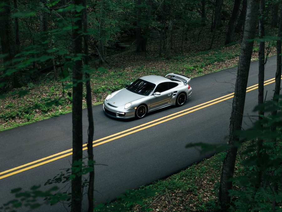 Used 2008 Porsche 911 GT2 RWD image 1