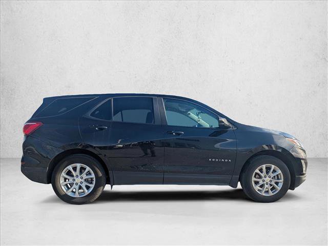 Used 2021 Chevrolet Equinox LS w/ LS Convenience Package image 6