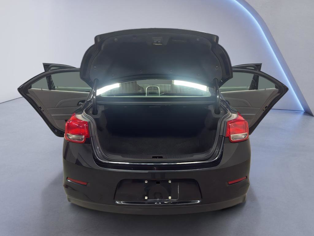 Used 2015 Chevrolet Malibu LS image 12