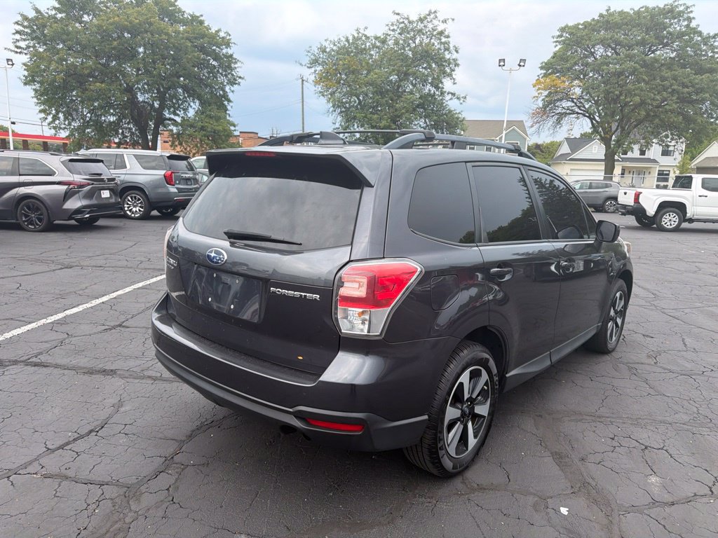 Used 2018 Subaru Forester 2.5i Premium AWD/4WD image 6