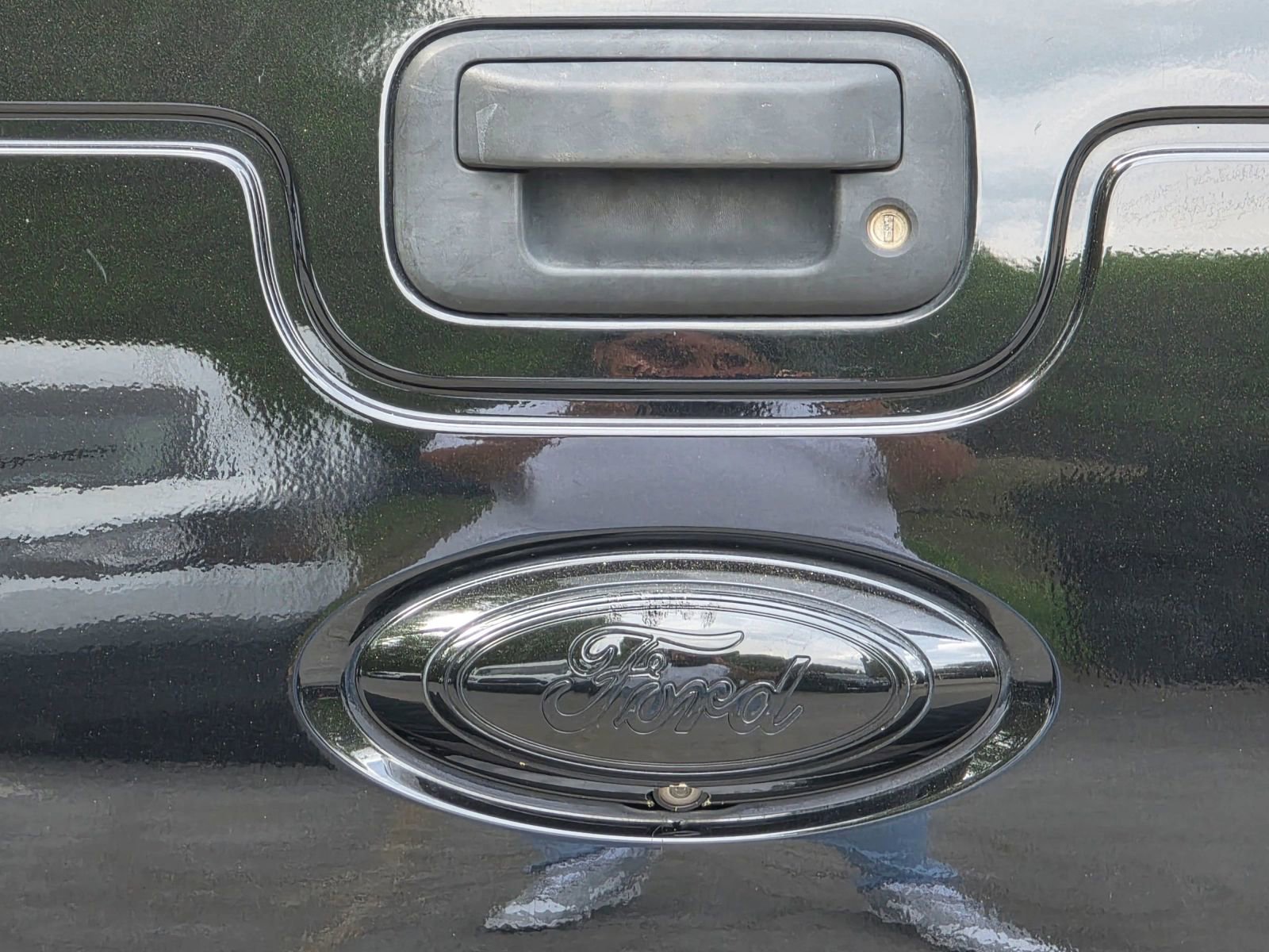 Used 2015 Ford F250 Lariat w/ Lariat Ultimate Package image 30