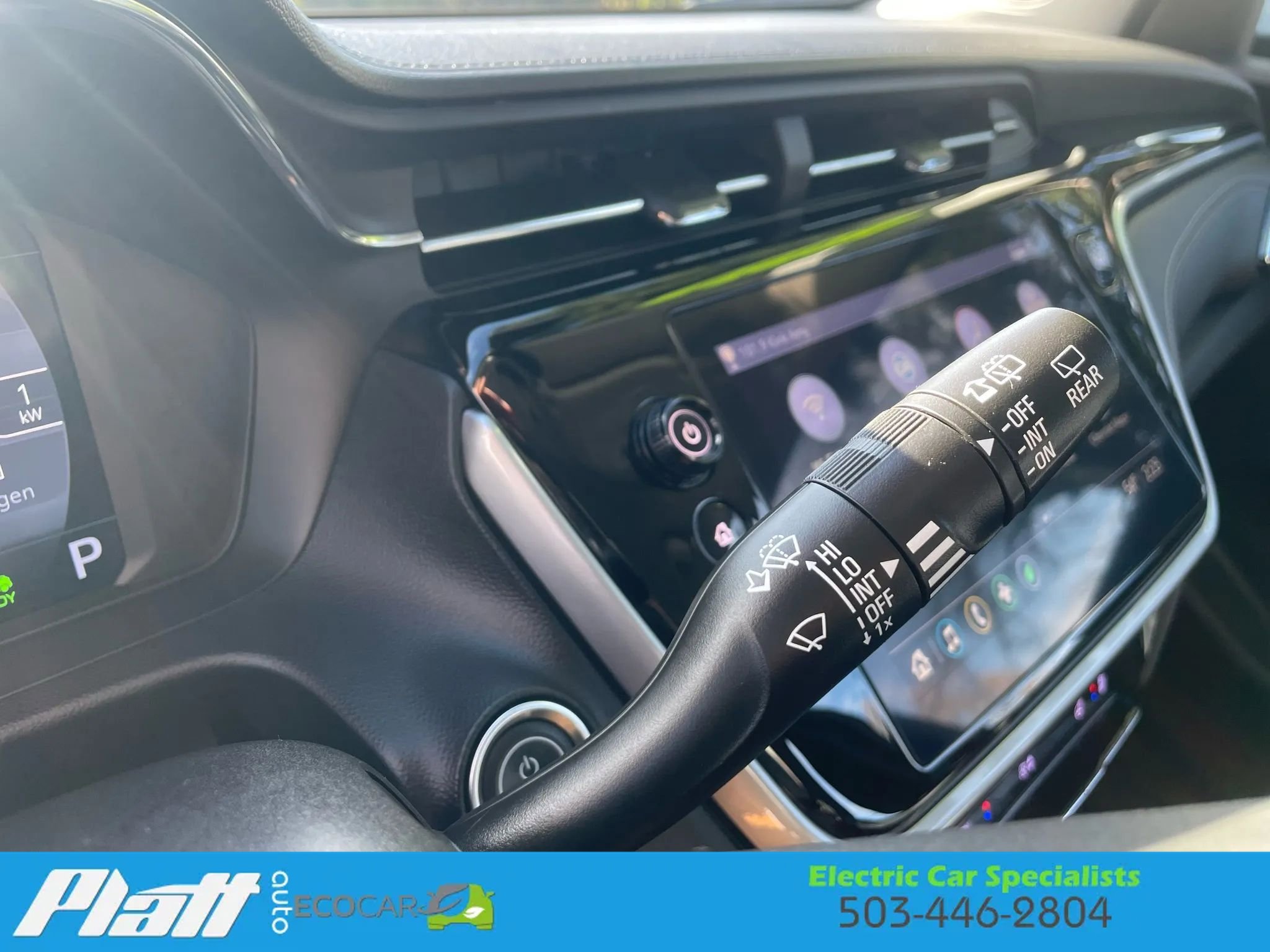 Used 2022 Chevrolet Bolt EUV LT w/ Convenience Package image 33