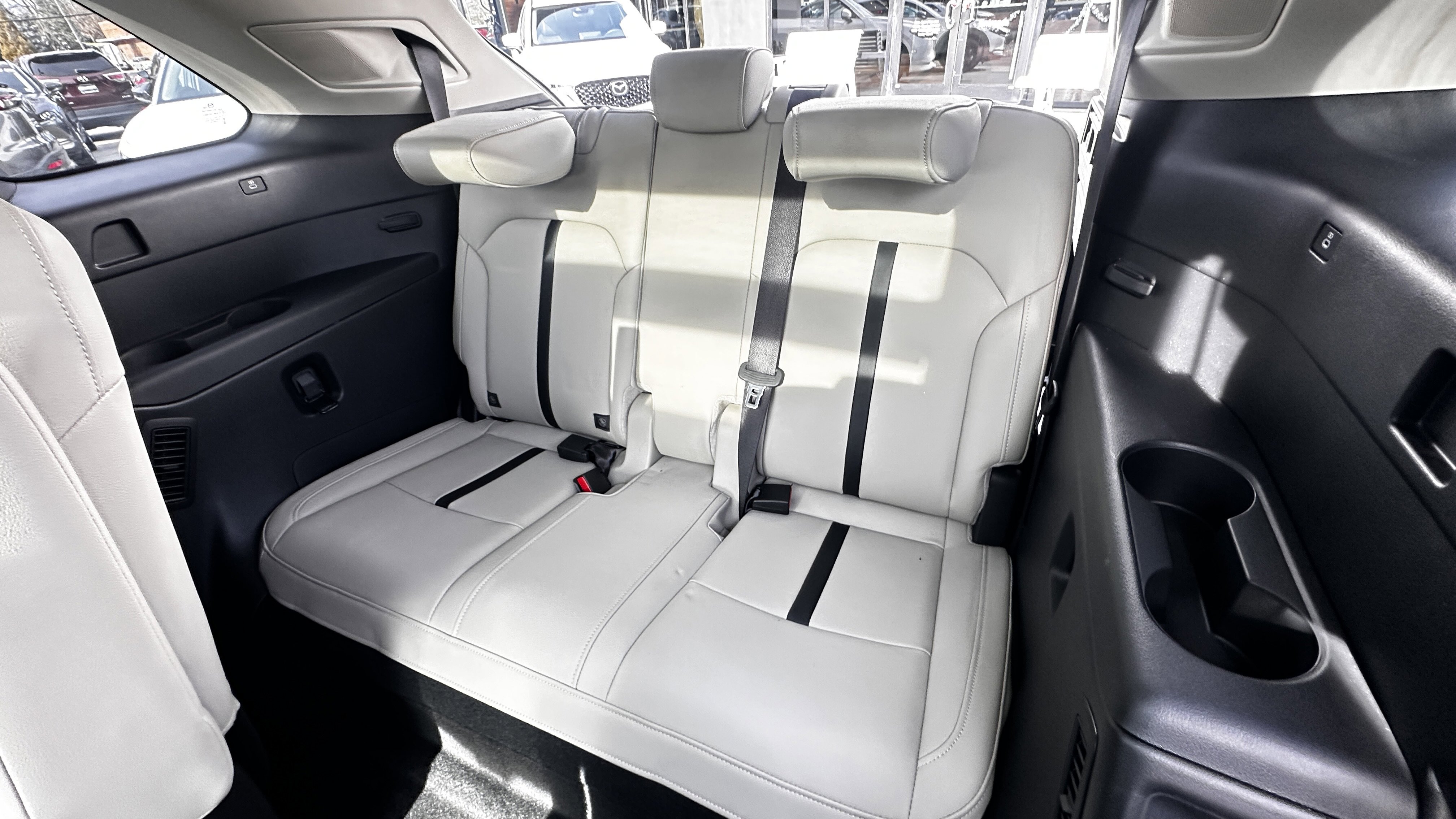 Certified 2024 MAZDA CX-90 3.3 Turbo w/ Premium Package image 30