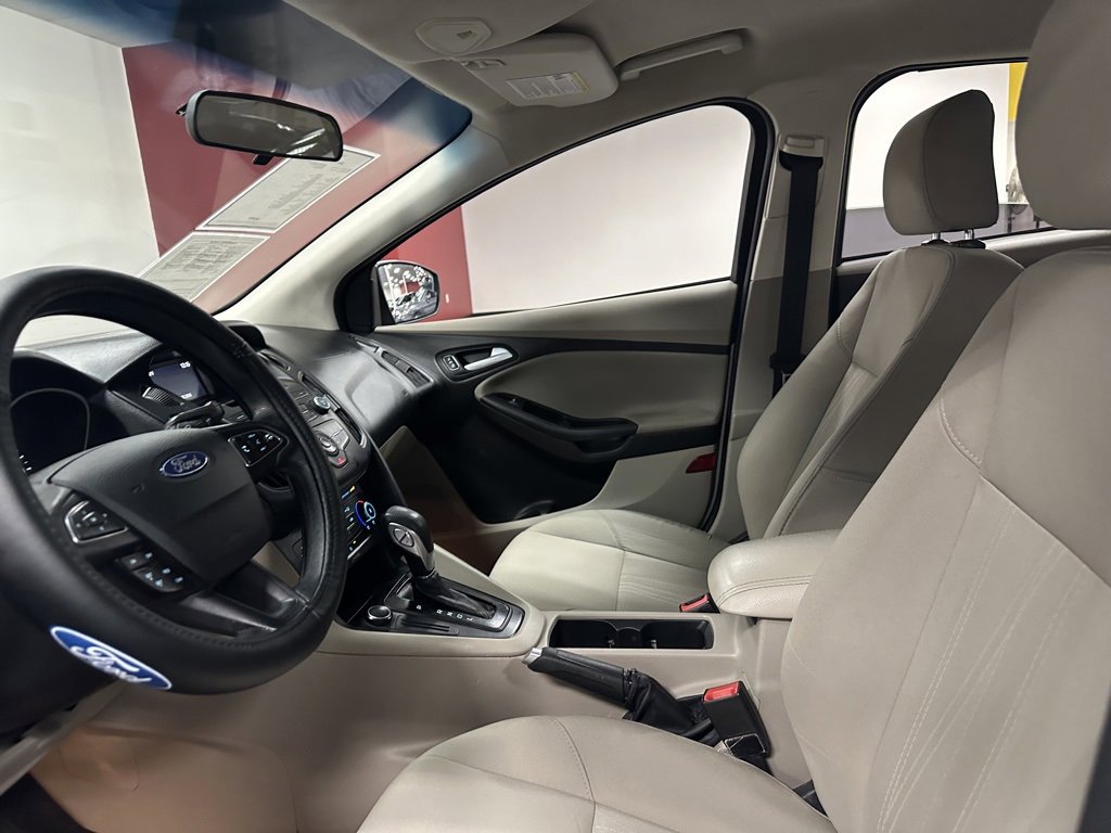 Used 2017 Ford Focus SE image 15
