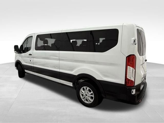 Used 2021 Ford Transit 350 XLT image 2