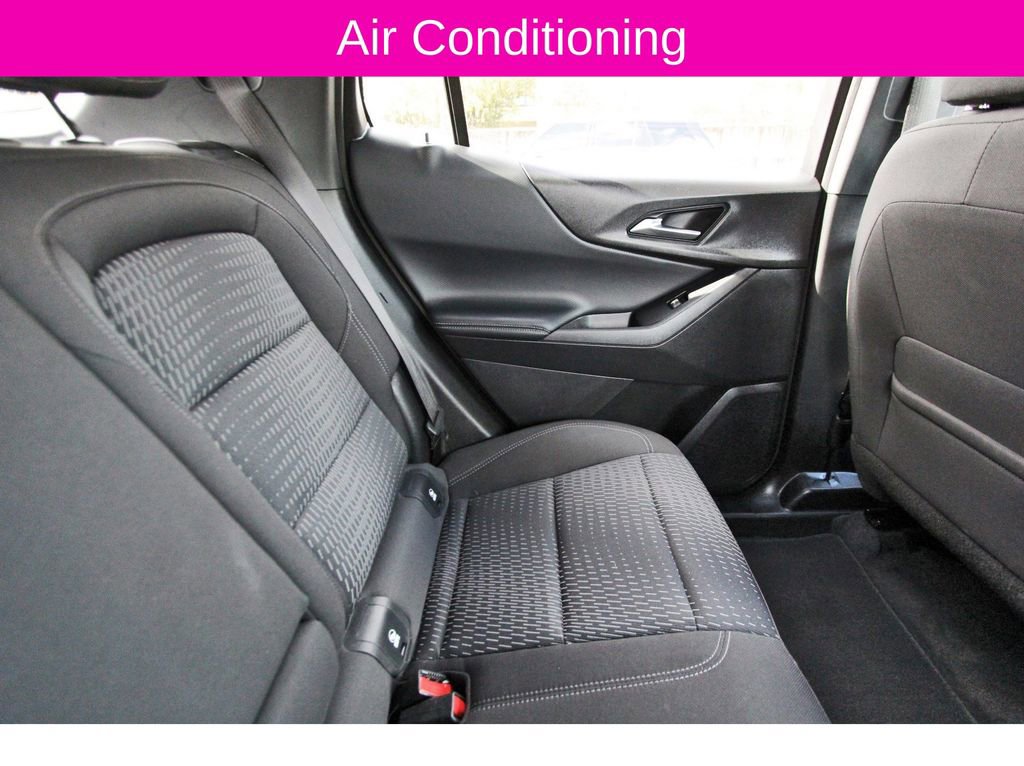 Used 2025 Chevrolet Equinox LT image 12