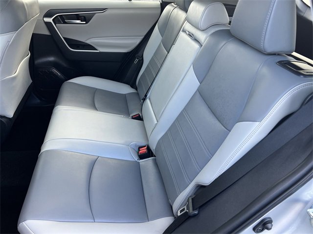 Used 2025 Toyota RAV4 XLE Premium image 30