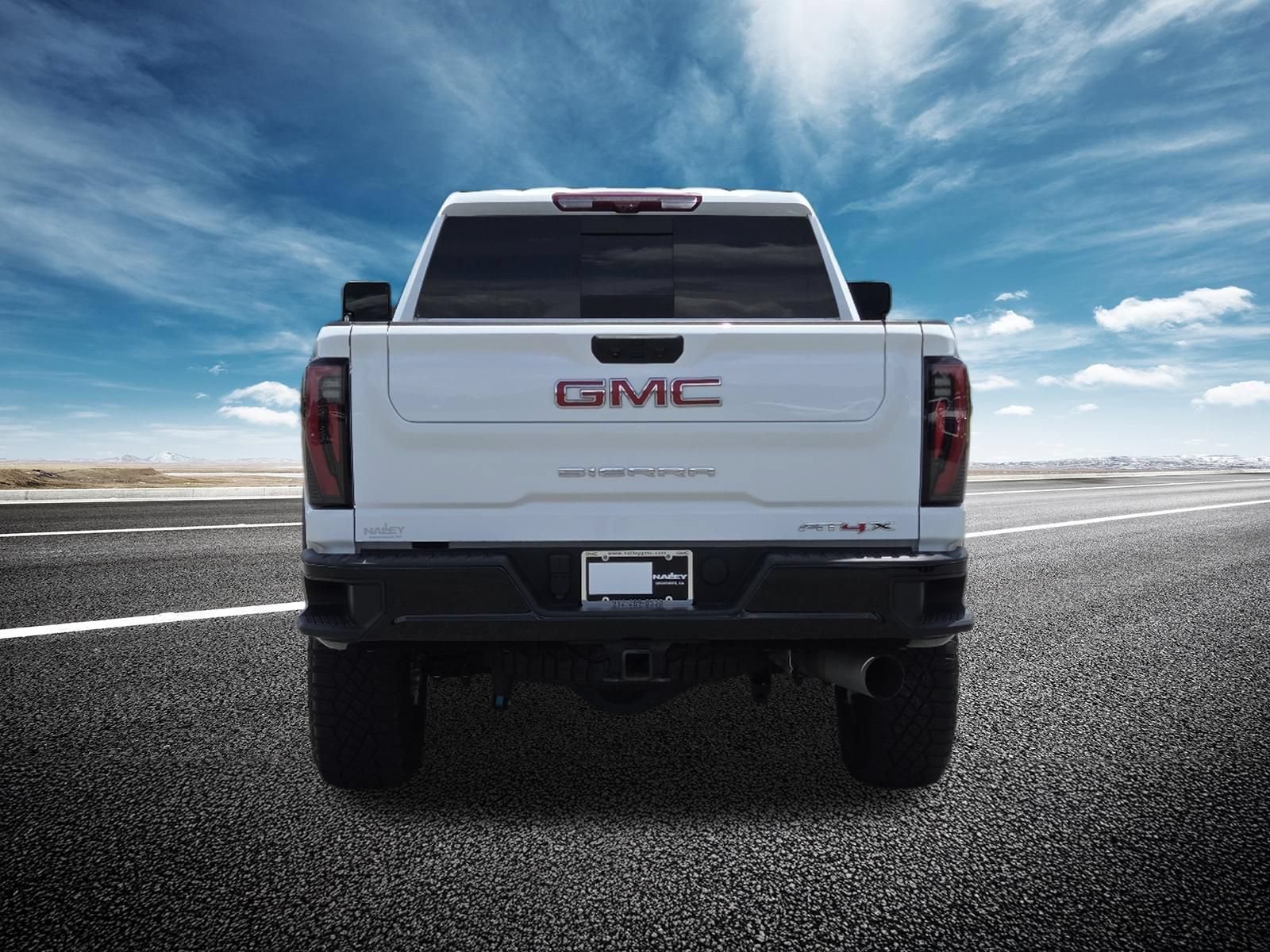 Used 2024 GMC Sierra 2500 AT4X AWD/4WD image 25