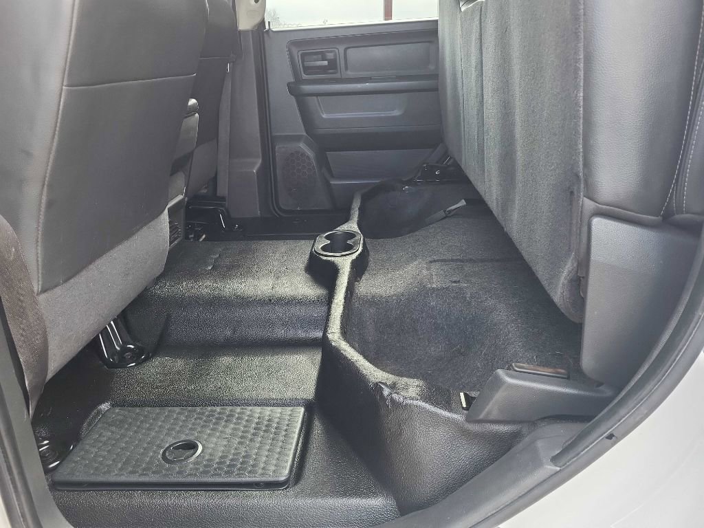 Used 2011 RAM 2500 ST w/ Cold Weather Group image 16