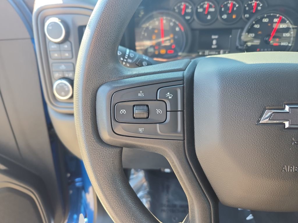 Used 2023 Chevrolet Silverado 1500 Custom Trail Boss w/ LPO, Dark Essentials Package image 19