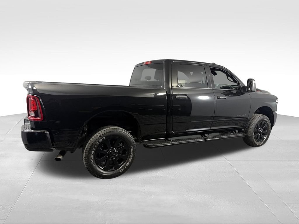 Used 2025 RAM 2500 Big Horn AWD/4WD image 8