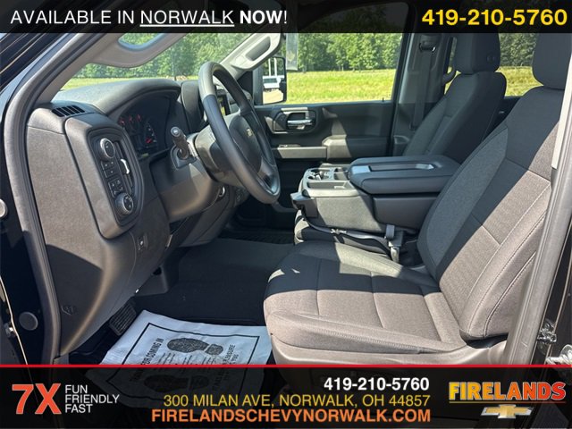 New 2025 Chevrolet Silverado 2500 Custom w/ Custom Value Package image 17