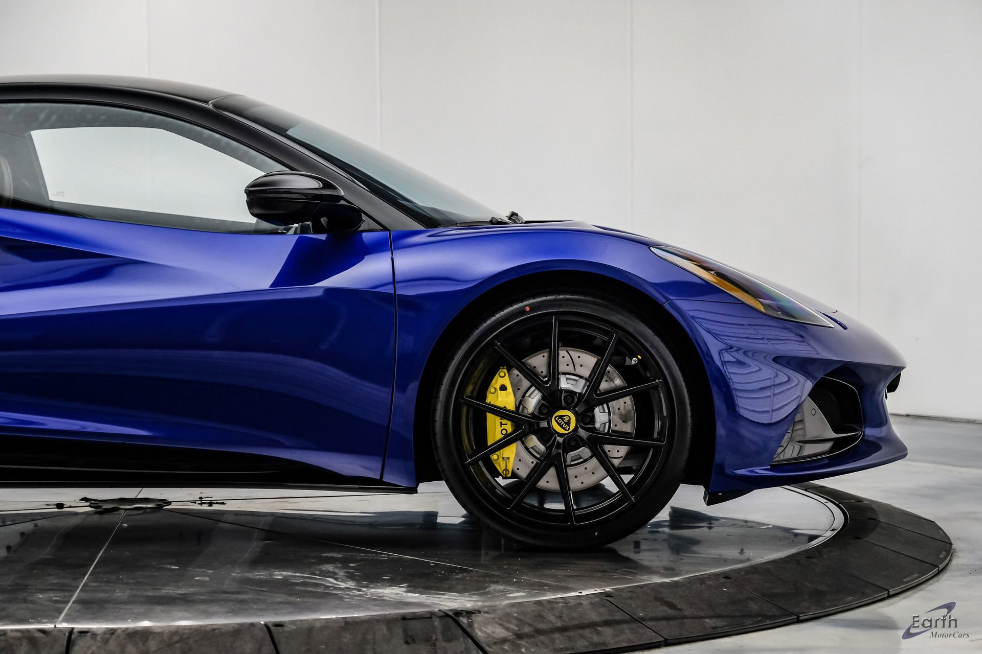 Used 2026 Lotus Emira SE RWD image 30