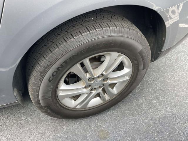 Used 2018 Buick Enclave Essence image 6