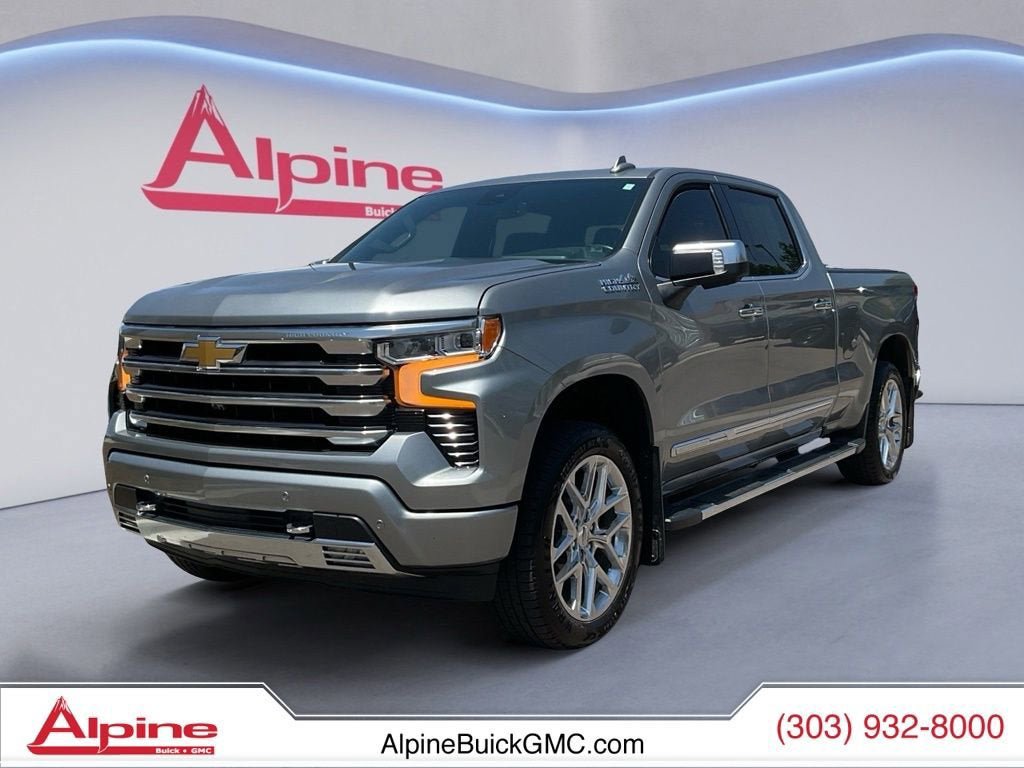 Used 2023 Chevrolet Silverado 1500 High Country w/ High Country Premium Package AWD/4WD image 1