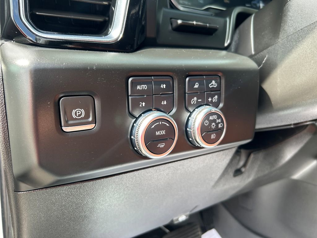 Used 2024 GMC Sierra 2500 Denali Ultimate AWD/4WD image 23