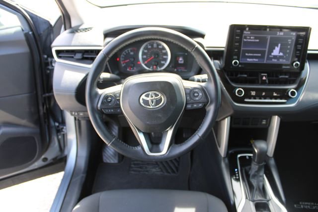 Used 2022 Toyota Corolla Cross LE FWD image 17