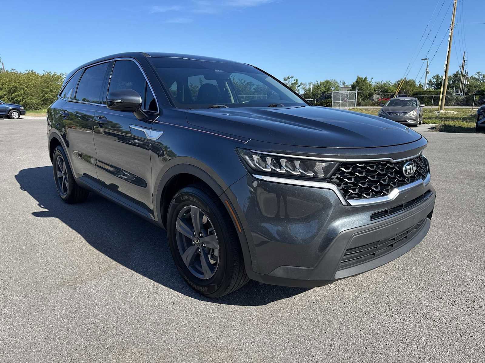 Used 2021 Kia Sorento LX FWD image 9