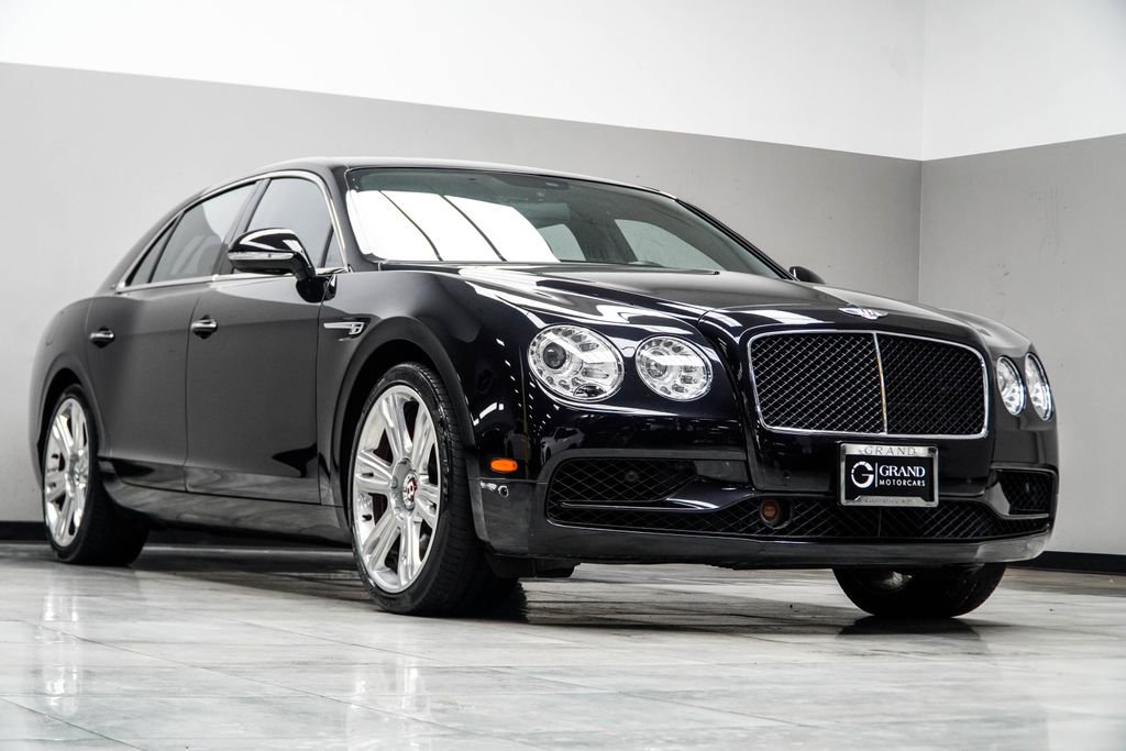 Used 2018 Bentley Flying Spur S V8 AWD/4WD image 4
