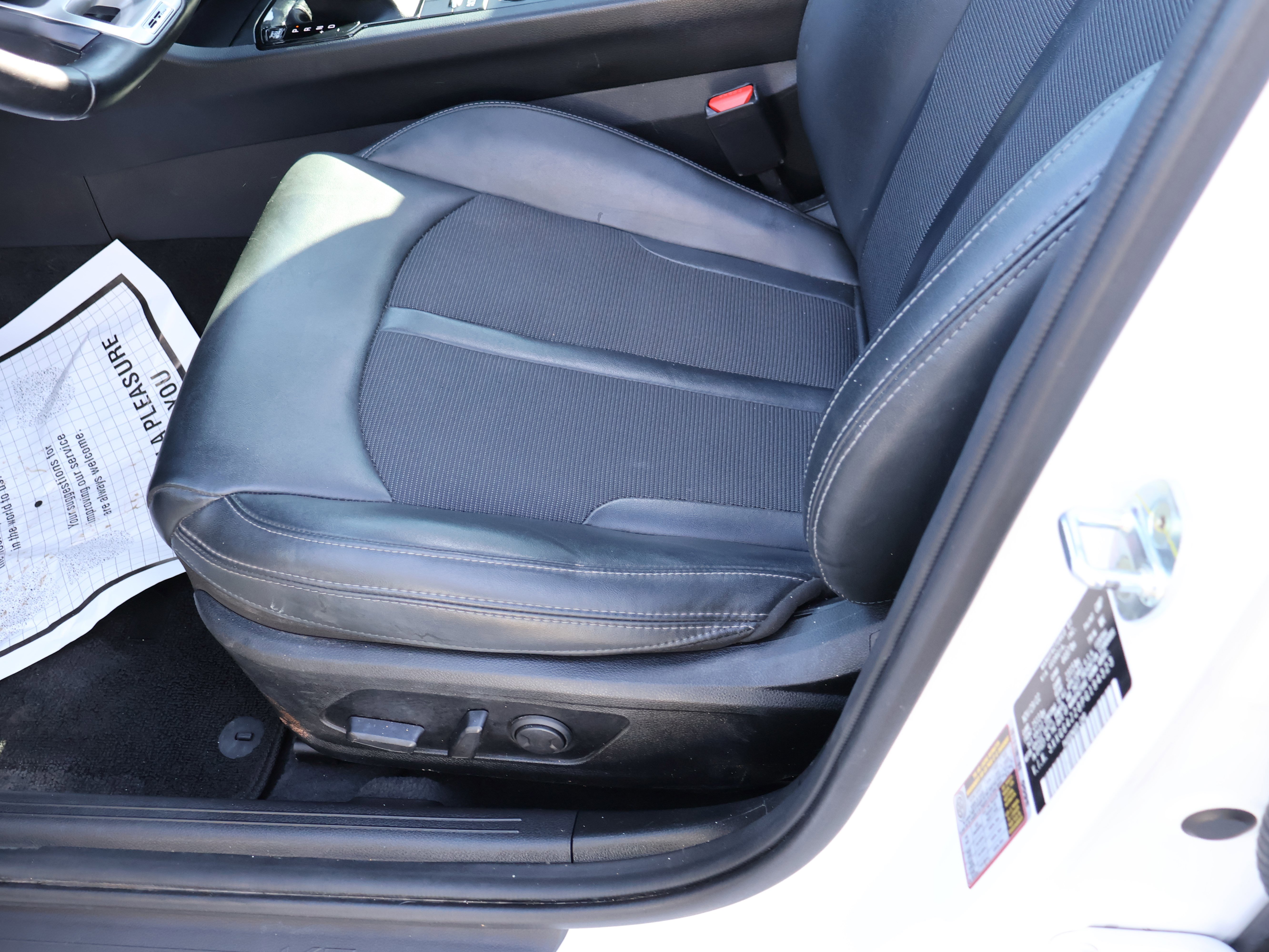 Used 2023 Kia K5 GT-Line image 36