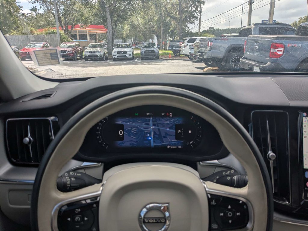 Certified 2024 Volvo XC60 B5 Core AWD/4WD image 36