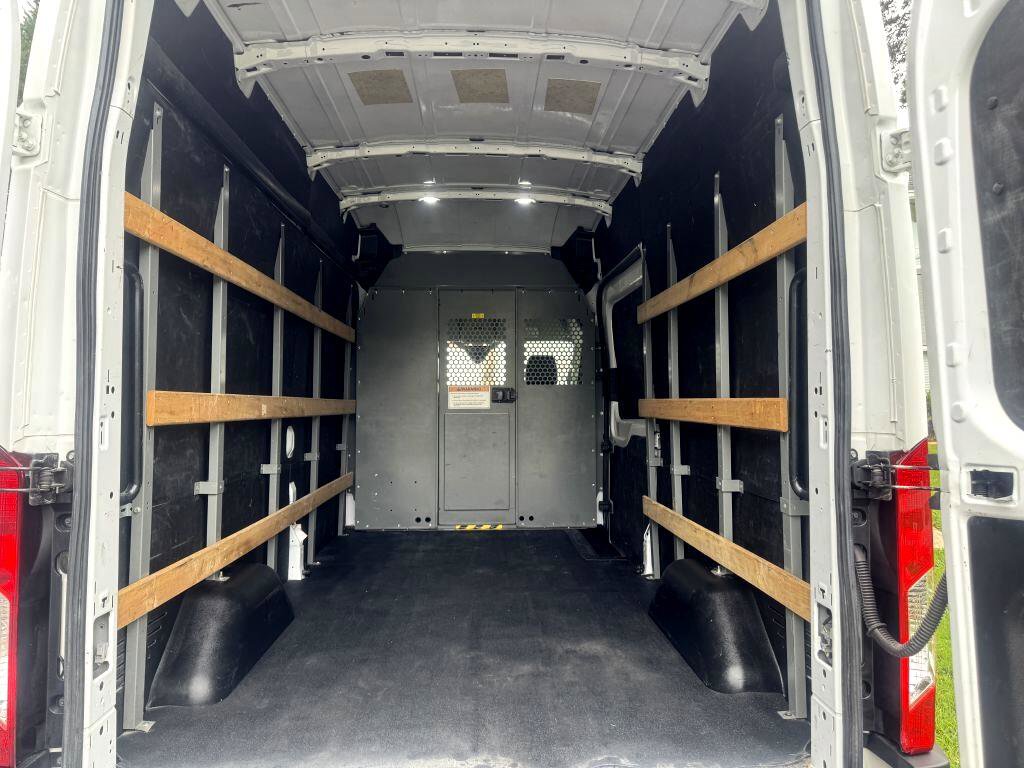 Used 2021 Ford Transit 250 148 High Roof w/ Load Area Protection Package image 5