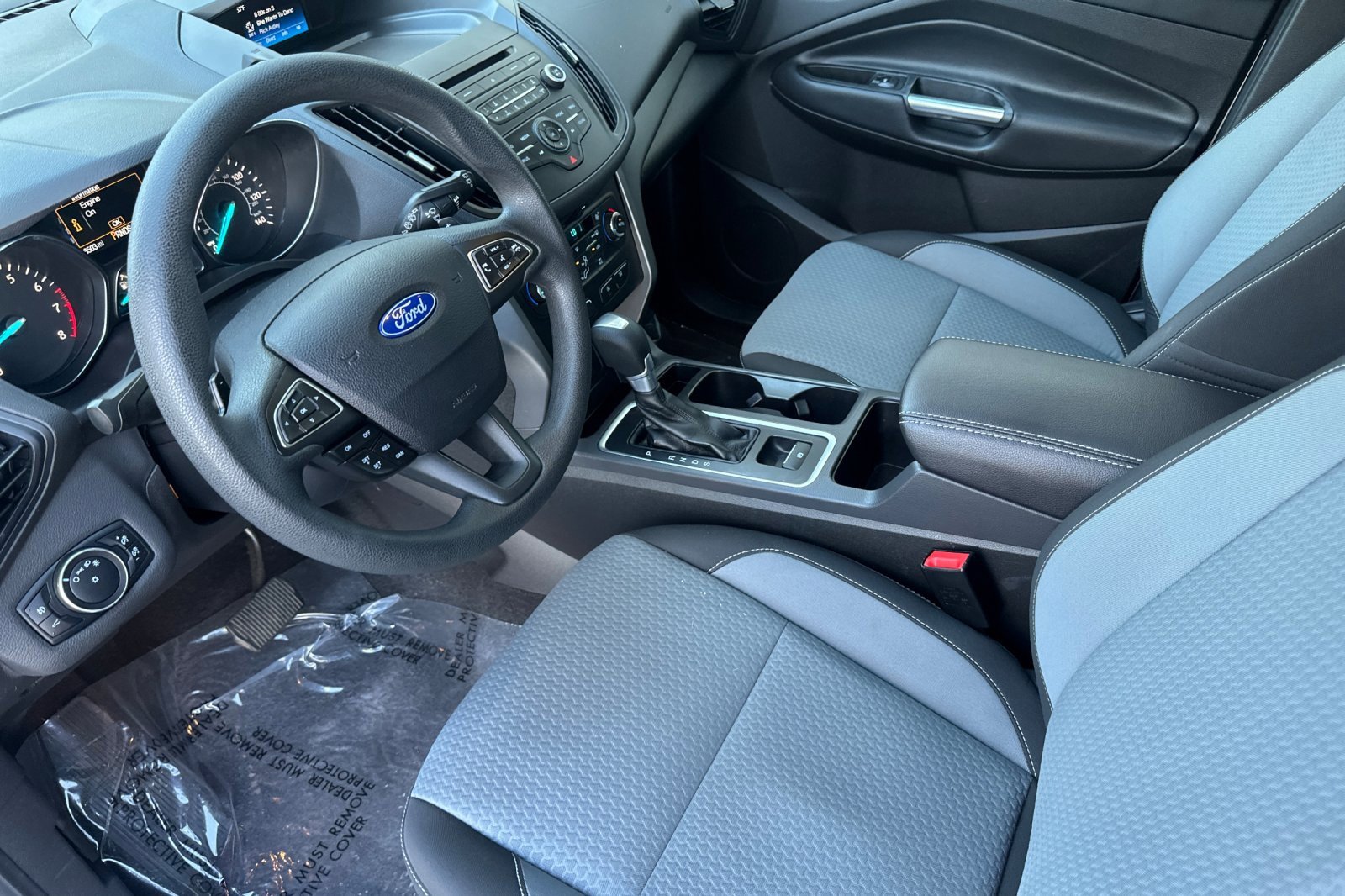Used 2017 Ford Escape SE image 10