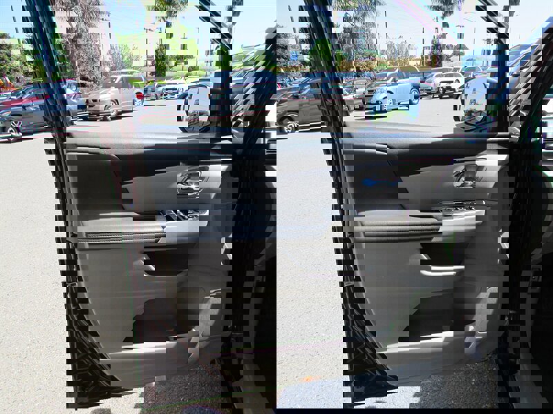 Used 2014 Honda Odyssey EX image 5