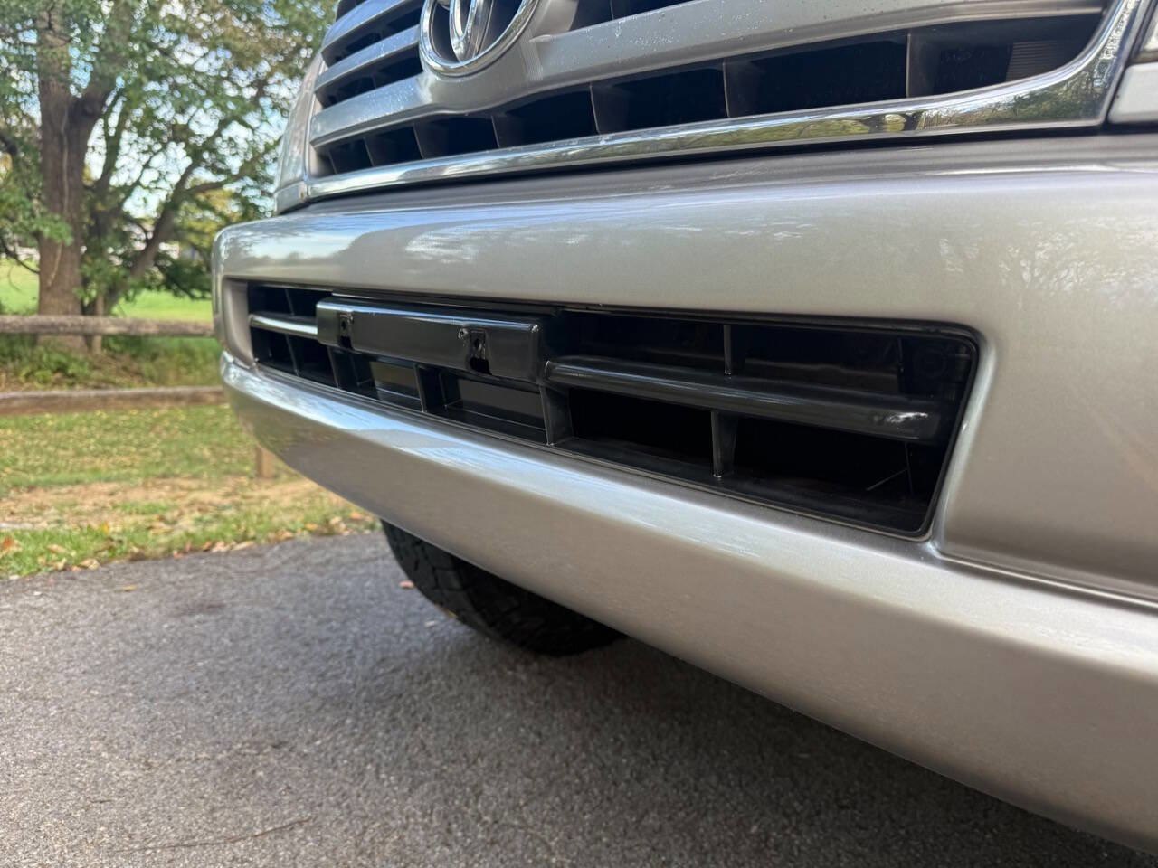 Used 2006 Toyota Land Cruiser image 16