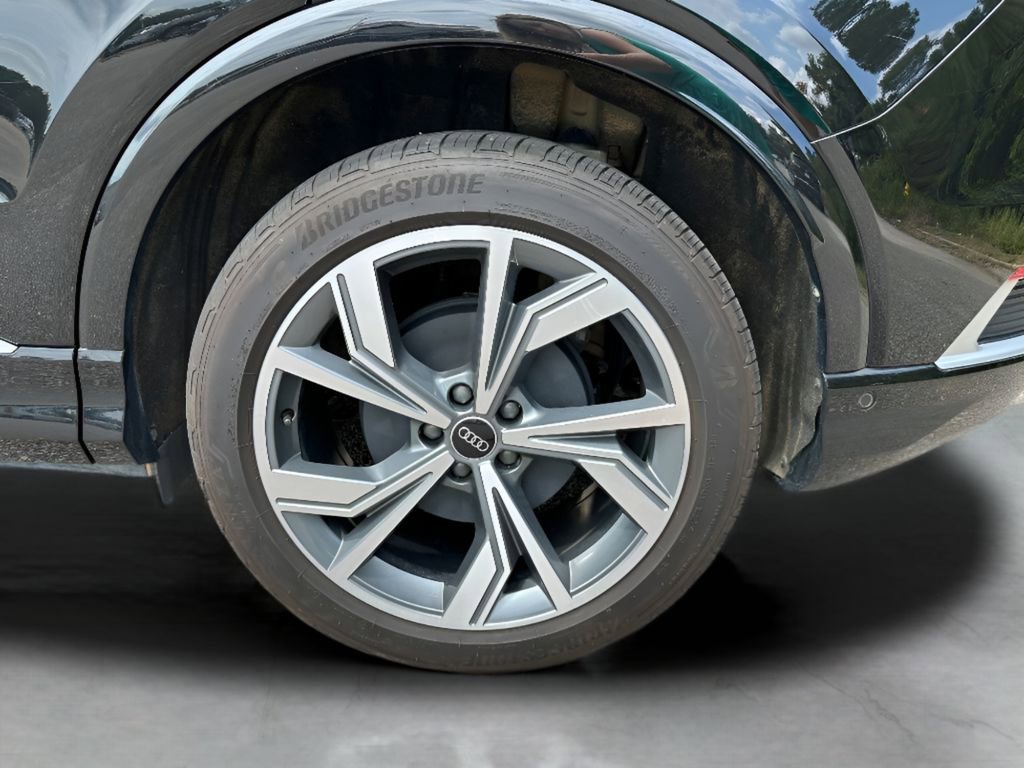 Used 2023 Audi Q4 e-tron Premium Plus w/ Premium Plus image 30