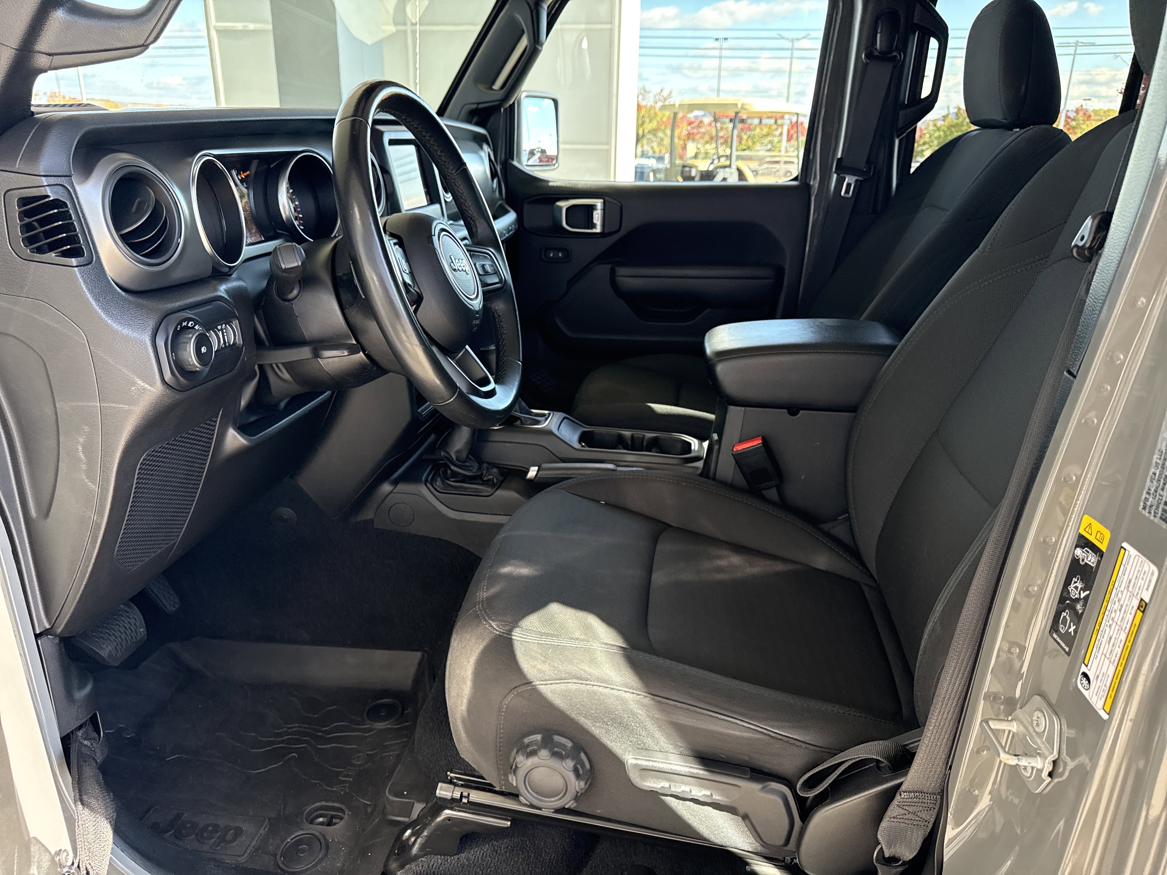 Used 2022 Jeep Wrangler Unlimited Sport image 13