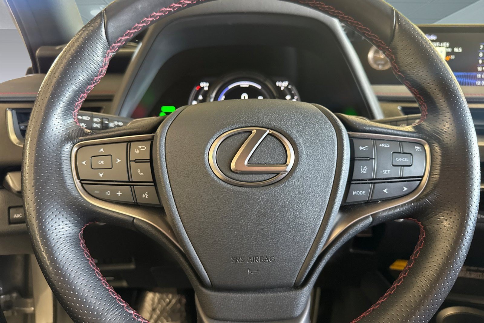 Used 2020 Lexus UX 250h F Sport w/ Accessory Package AWD/4WD image 10