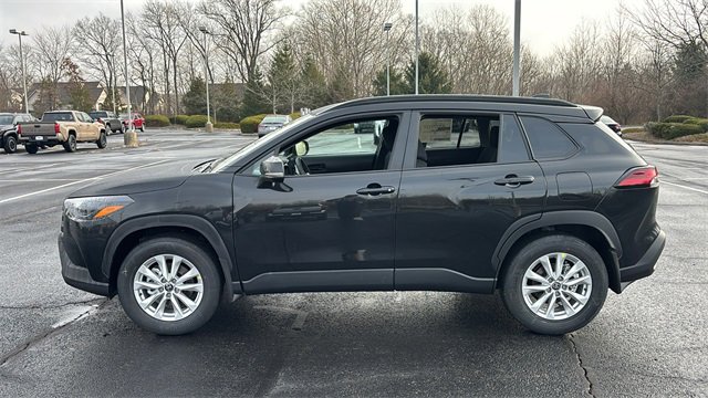 New 2026 Toyota Corolla Cross LE image 3
