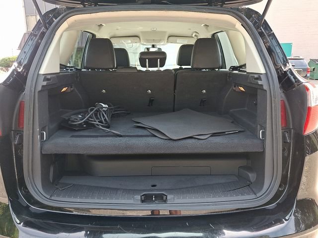 Used 2016 Ford C-MAX Energi SEL w/ Equipment Group 301A image 29