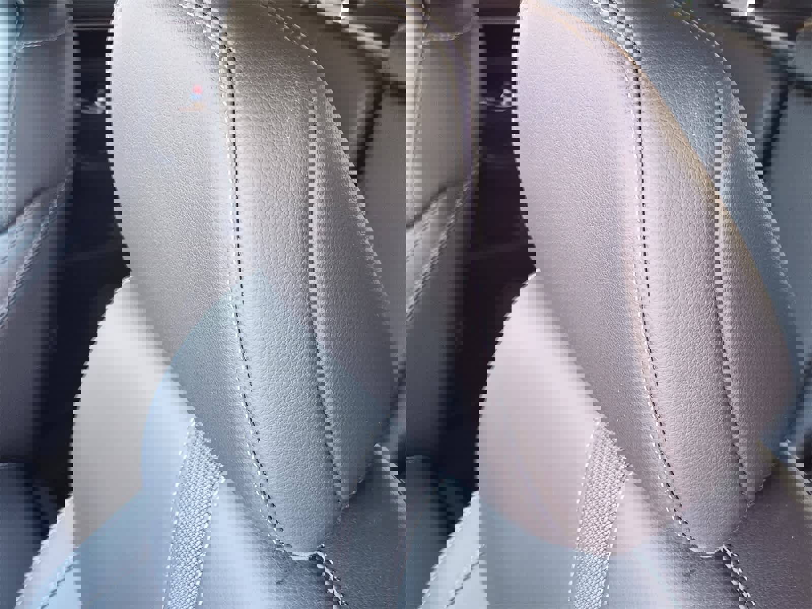 Used 2024 Honda Pilot Touring image 15