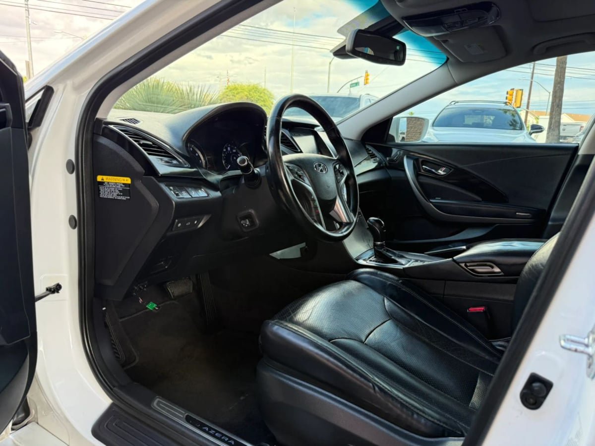 Used 2016 Hyundai Azera Limited FWD image 36