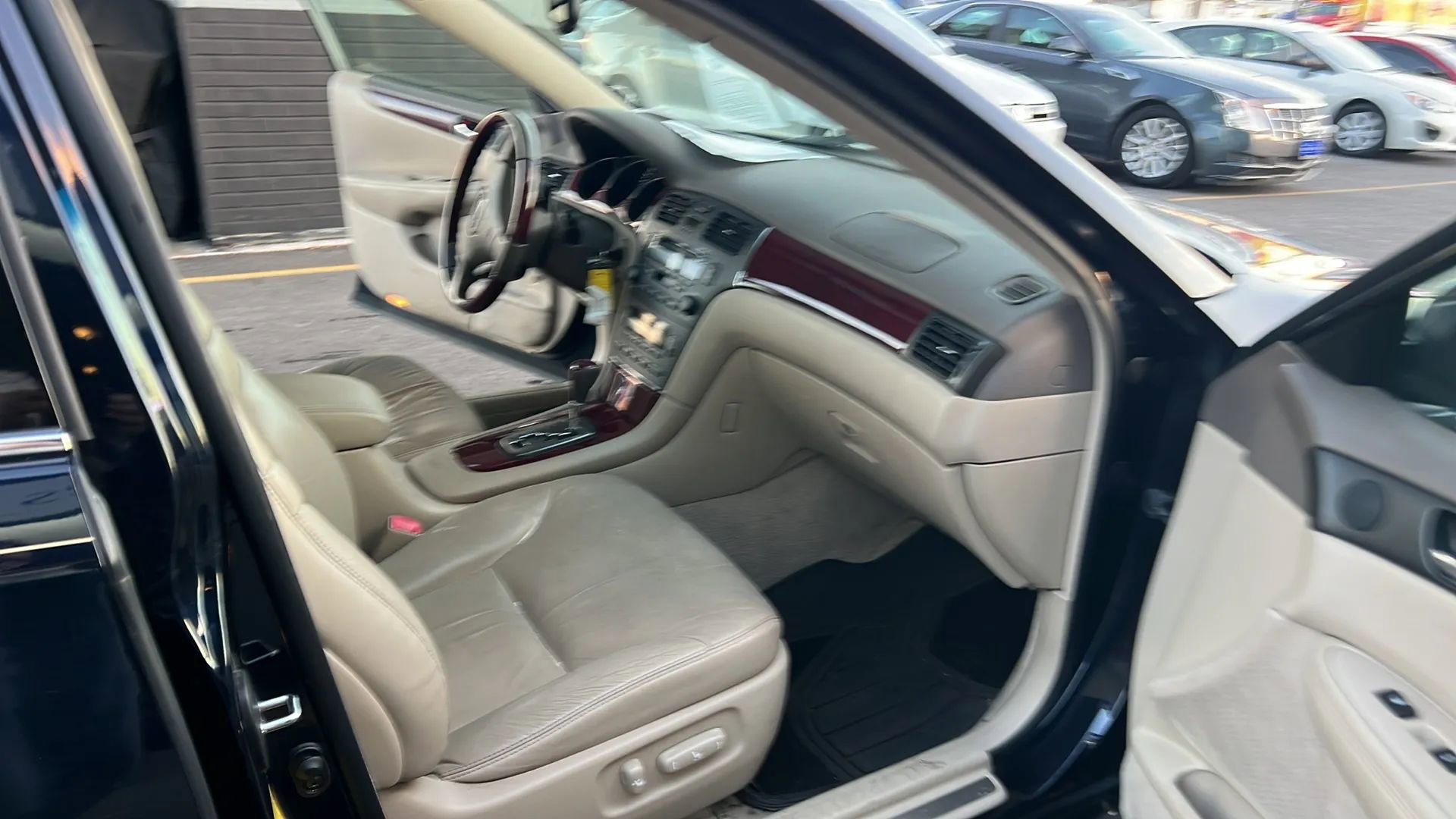 Used 2004 Lexus ES 330 image 21