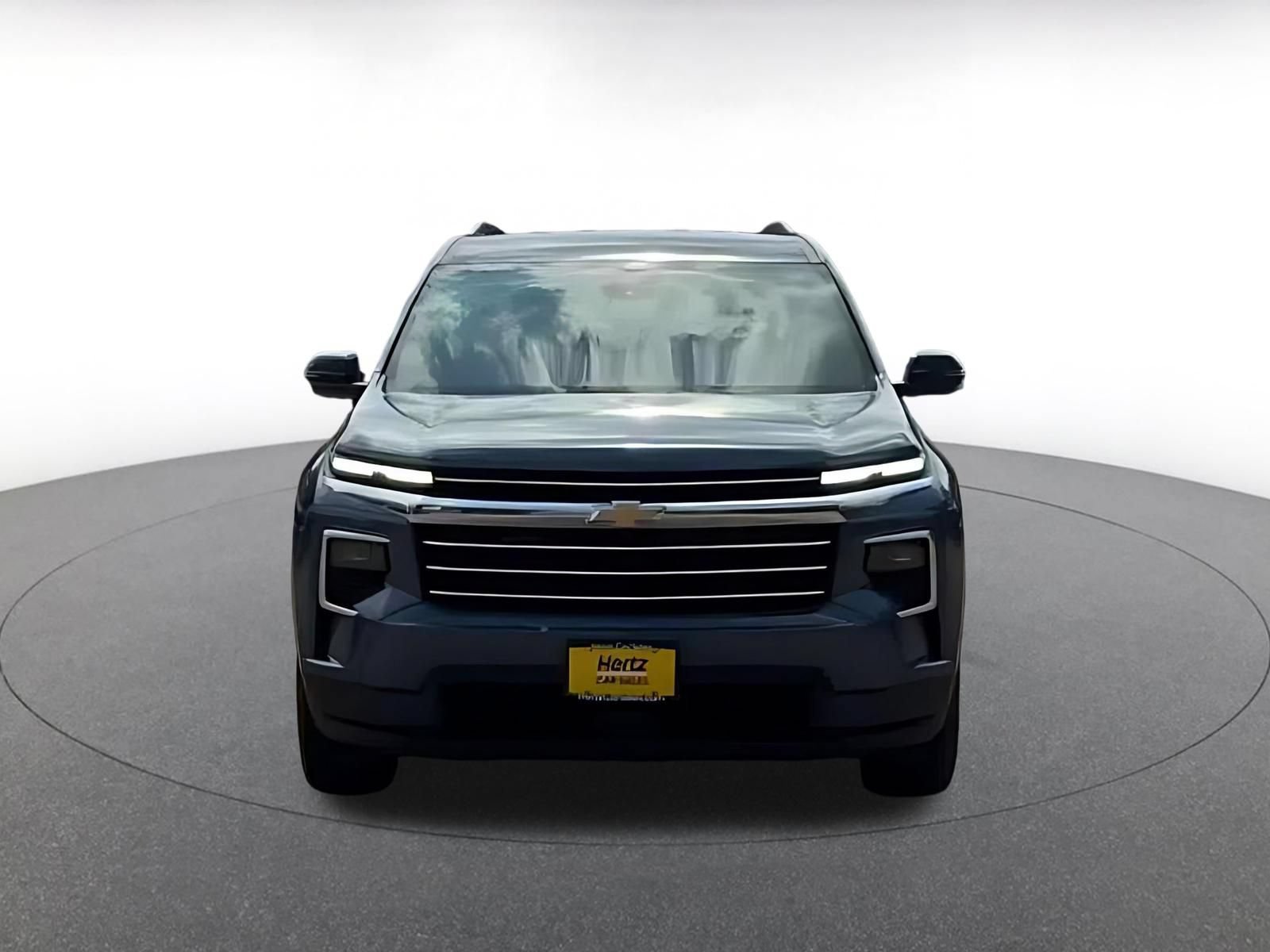Used 2025 Chevrolet Traverse LT AWD/4WD image 7