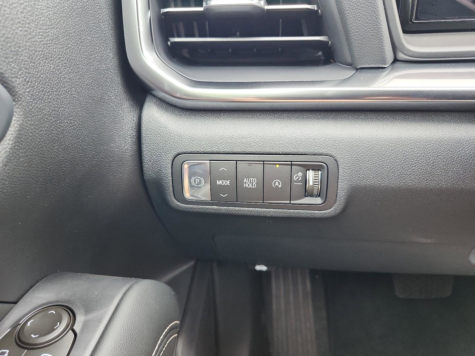 New 2026 GMC Terrain Elevation FWD image 18