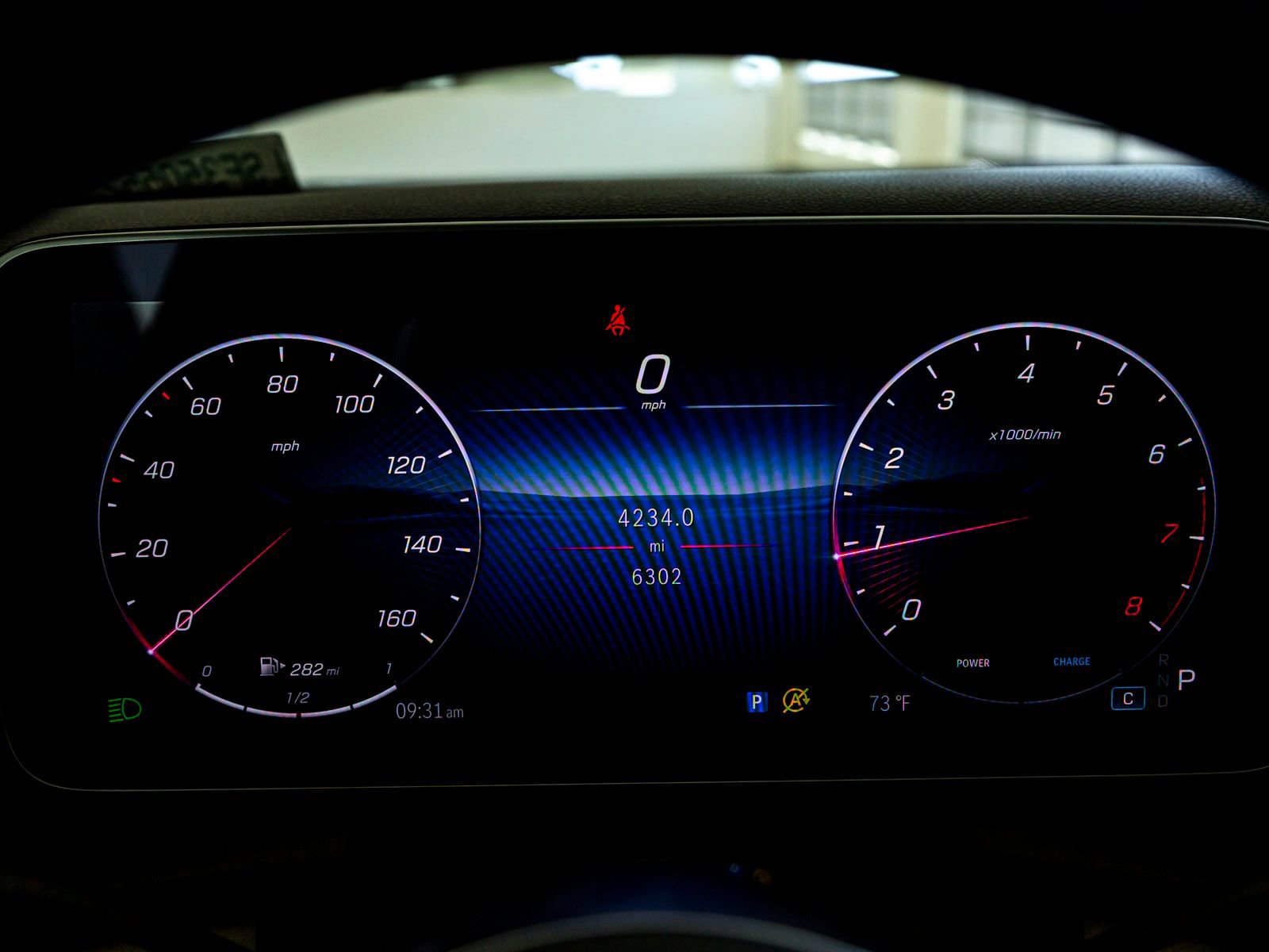 Used 2025 Mercedes-Benz GLC 300 image 12