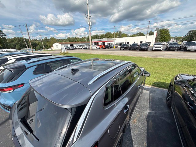 New 2026 Volkswagen Tiguan SE AWD/4WD image 9